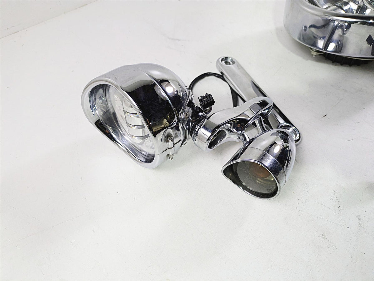 2011 Harley Touring FLHTCUSE CVO E-Glide Front Spot Head Light Blinkers 69560-06 {{ shop.shopifyCountryName }} - Mototech271