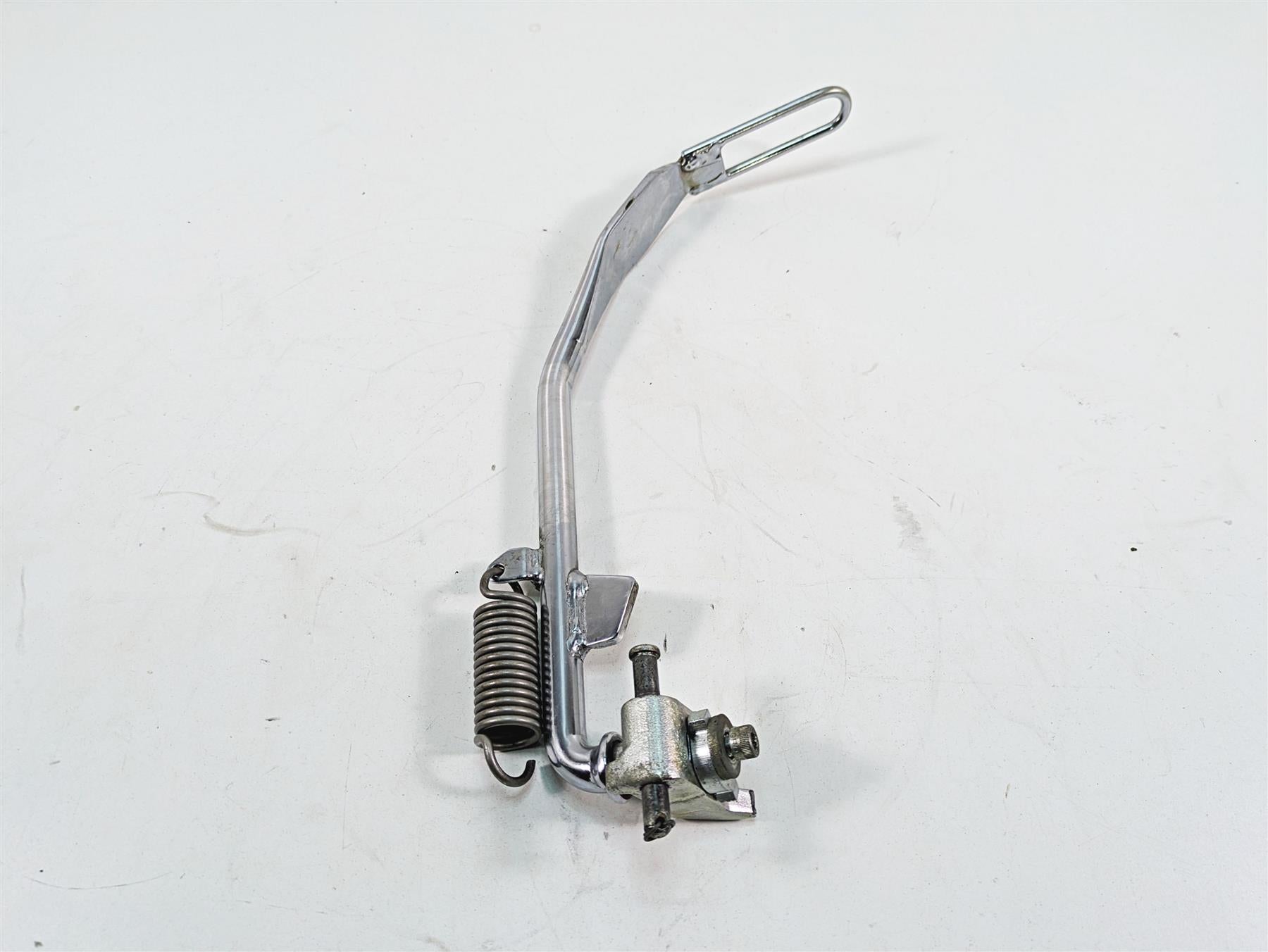 2009 Harley FXDF Dyna Fat Bob Side Kickstand Kick Jiffy Stand 49704-90H {{ shop.shopifyCountryName }} - Mototech271
