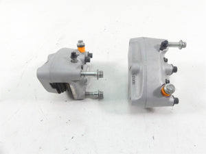 2004 Harley Softail FXSTD SE CVO Deuce Front Brake Caliper Set 44381-99 44382-99 | Mototech271