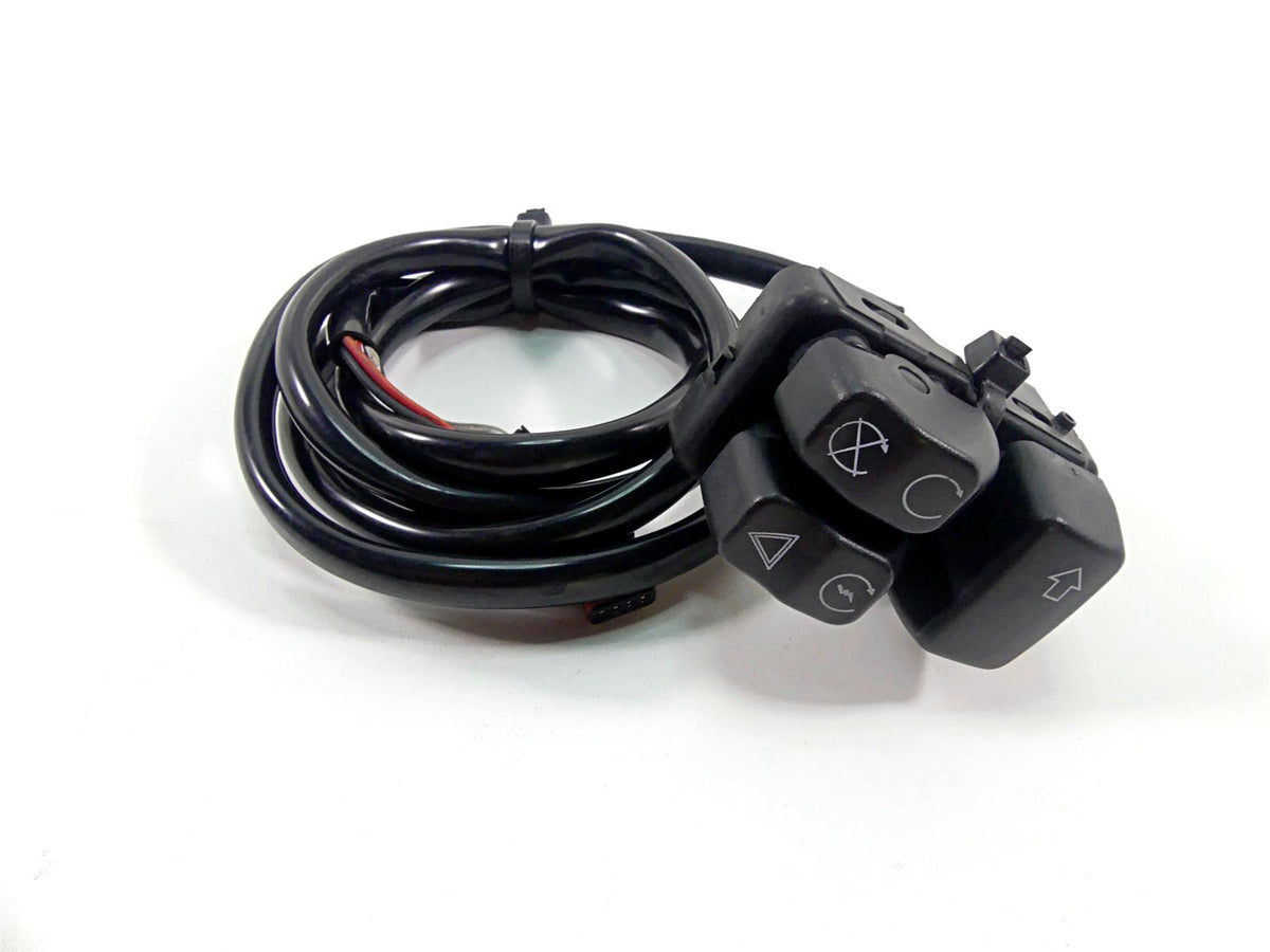 2017 Harley Dyna FXDB Street Bob Right Control Switch - For Parts 71500360 {{ shop.shopifyCountryName }} - Mototech271
