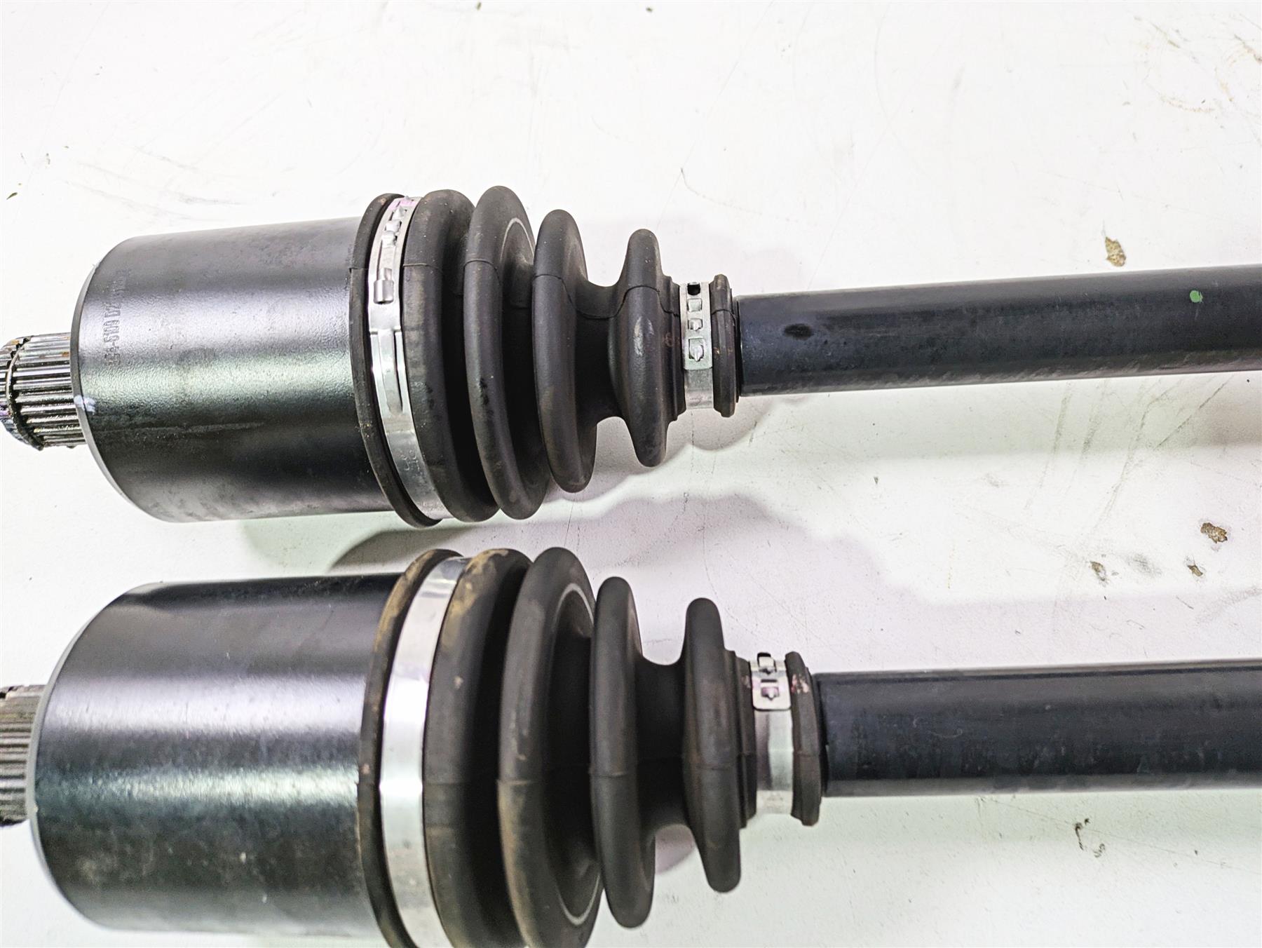 2022 Polaris RZR XP 4 1000 Premium Rear Drive Shaft Cv Axle Set 1334490 1334307 {{ shop.shopifyCountryName }} - Mototech271
