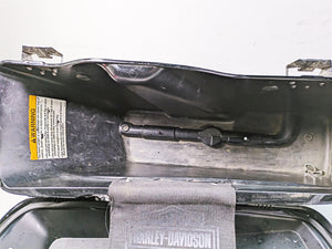 2011 Harley Touring FLHR Road King Saddlebag Saddle Bag Set 91139-09