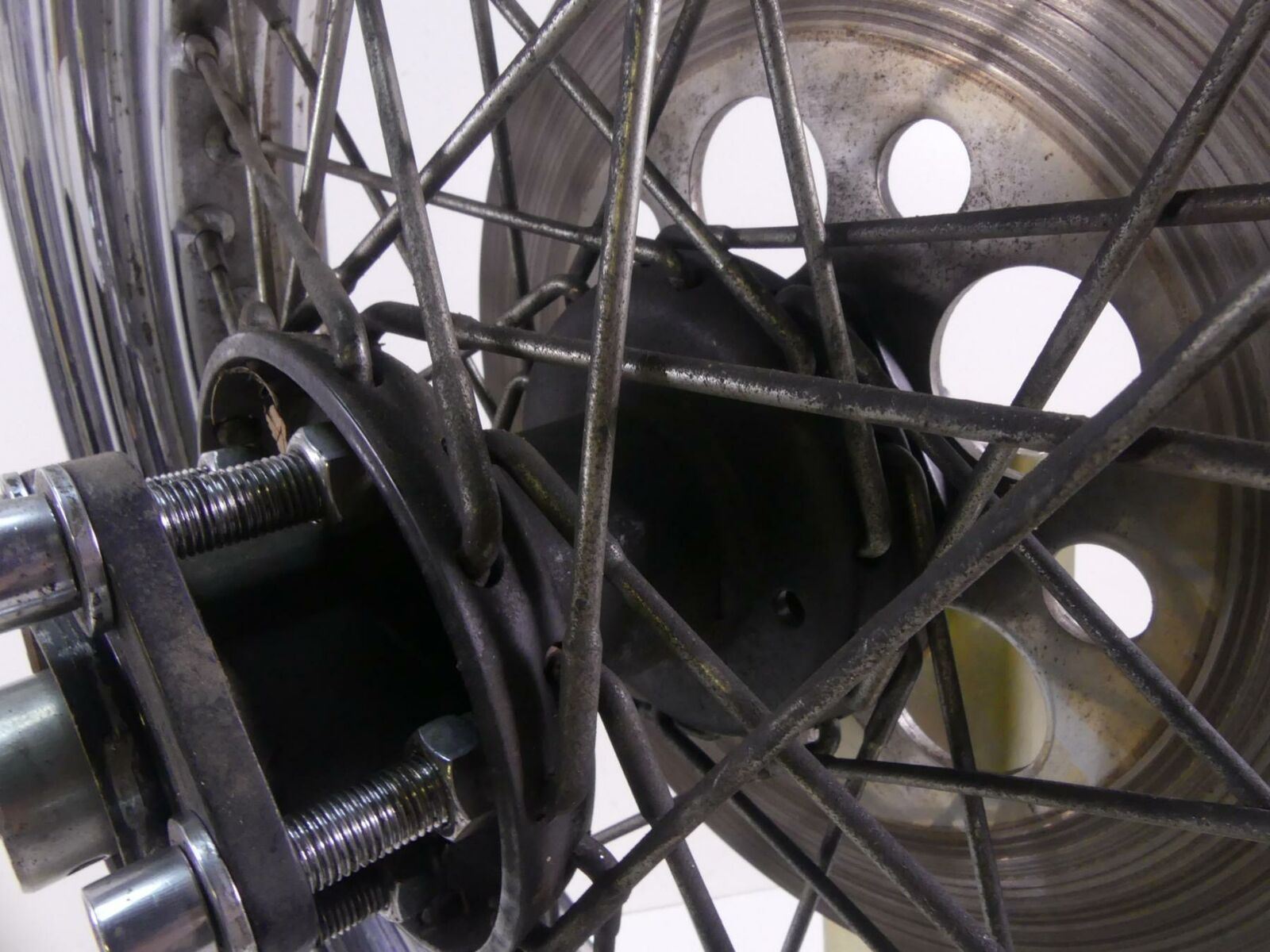 1995 Harley FXSTS Softail Springer Rear Wheel Rim 16x3 - Read 43085-81 40976-86A {{ shop.shopifyCountryName }} - Mototech271