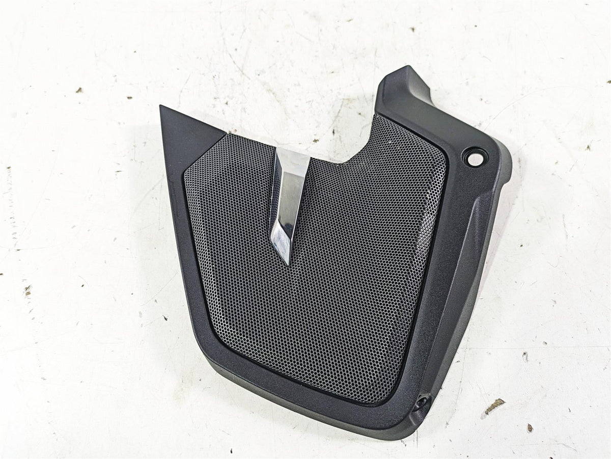 2022 BMW R1250 RT K052 Left Side Speaker Cover Fairing 0018945 {{ shop.shopifyCountryName }} - Mototech271