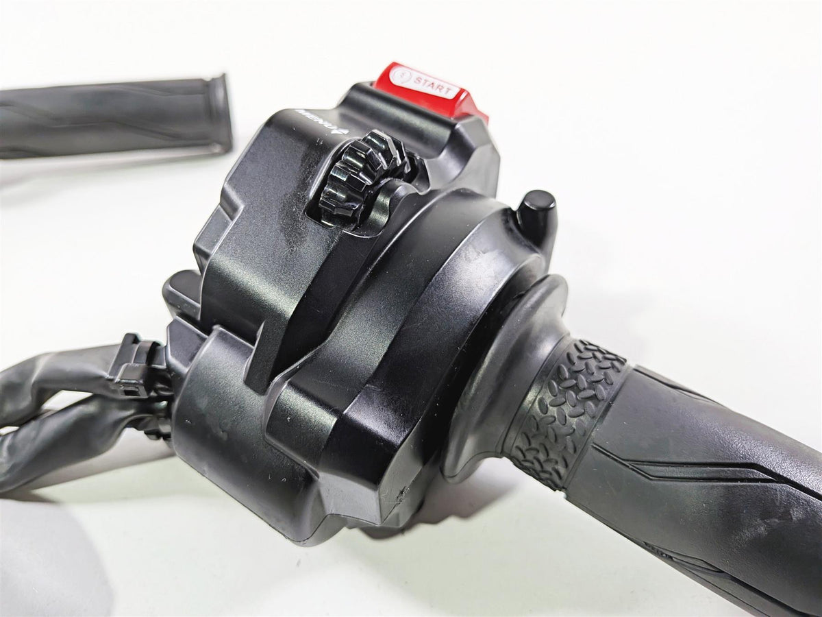 2022 Yamaha YZF R1 R1M RN65 Right Hand Control Switch E-Throttle B3L-8291R-03-00-Mototech271