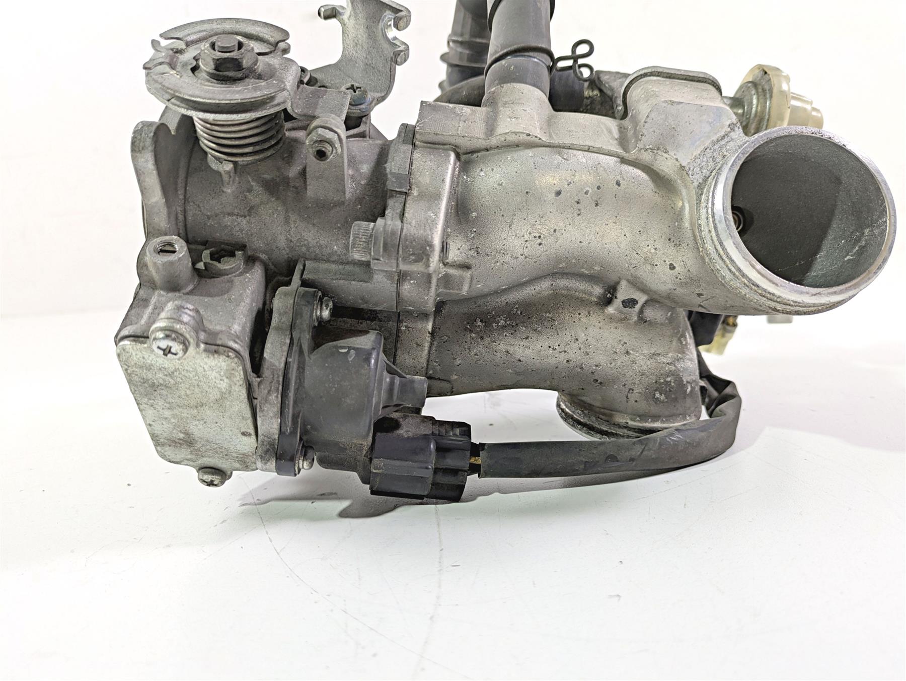 2008 Yamaha XVS1300 V-Star Tourer Mikuni Throttle Body Set 3D8-13590-30-00 {{ shop.shopifyCountryName }} - Mototech271