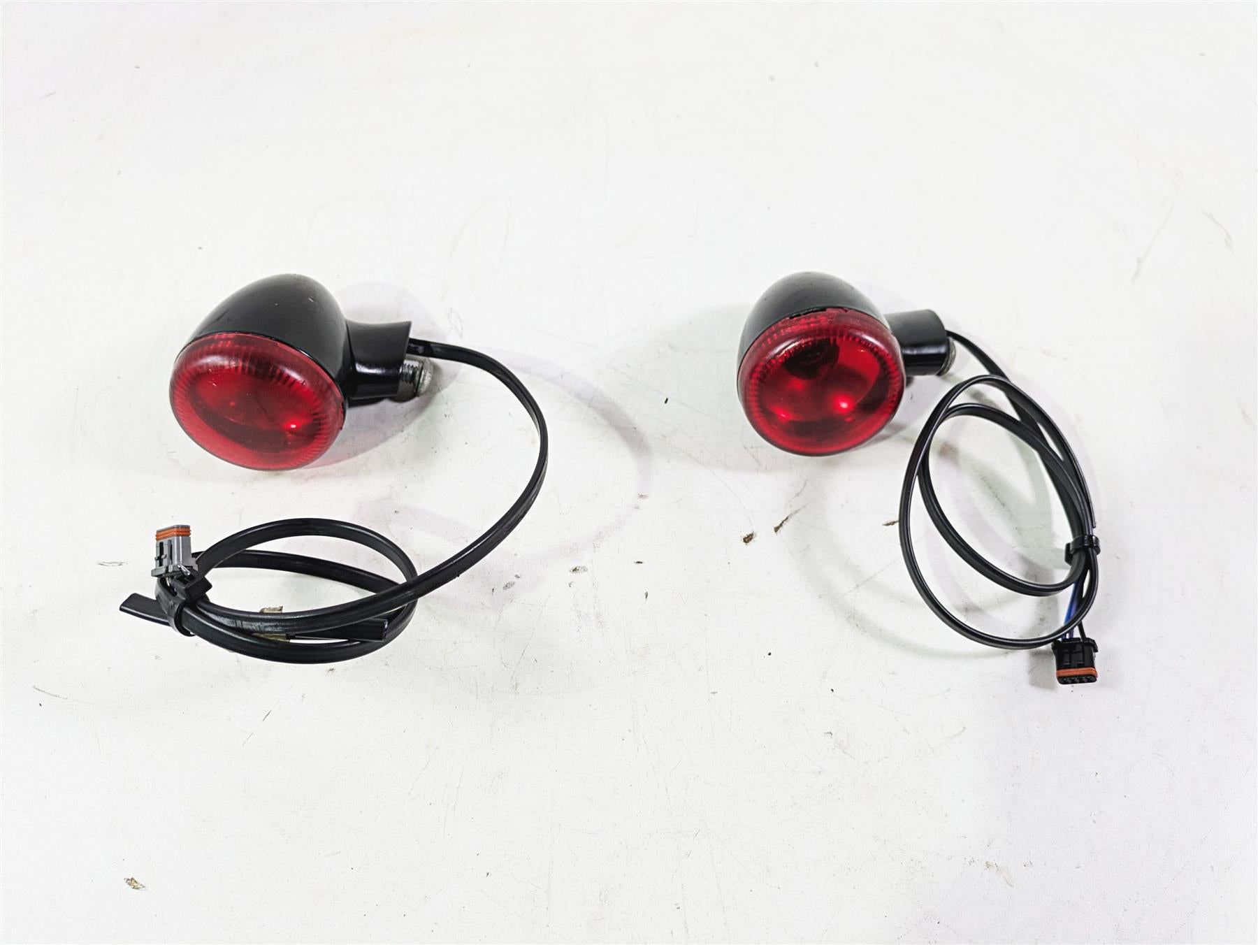 2018 Harley FXBR Softail Breakout Rear Blinker Turn Signal Set - Read 67800965 | Mototech271