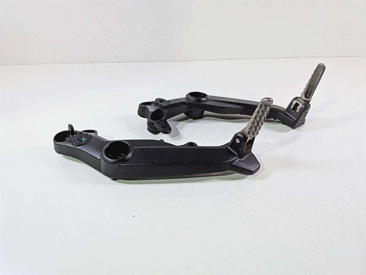 2015 Ducati Scrambler Urban Enduro Rear Footpeg & Mount Plate Set 82412831AA-Mototech271