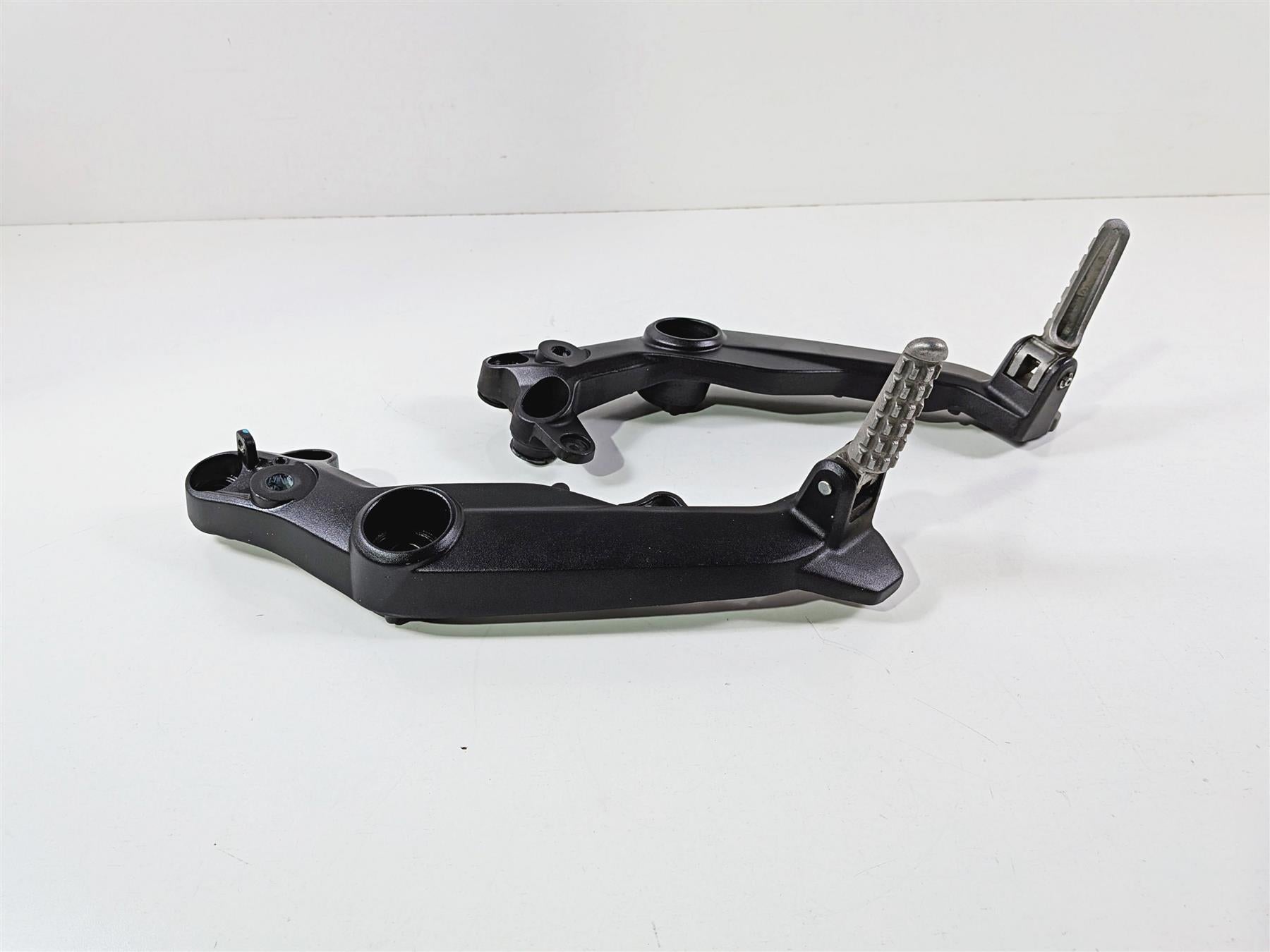 2015 Ducati Scrambler Urban Enduro Rear Footpeg & Mount Plate Set 82412831AA-Mototech271
