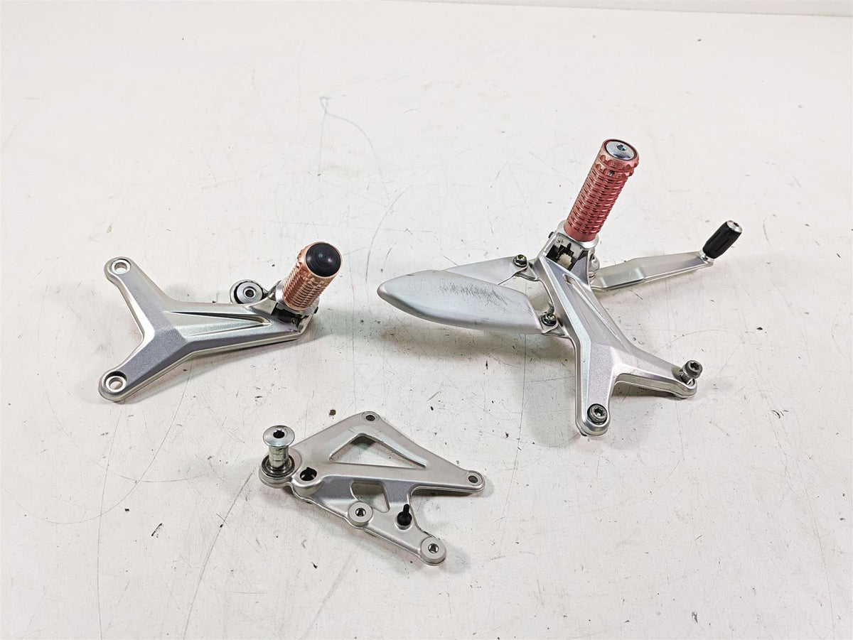 2013 MV Agusta F3 675 ERA Front Footpeg Foot Peg Shift Brake Lever Set 8000B7474 {{ shop.shopifyCountryName }} - Mototech271