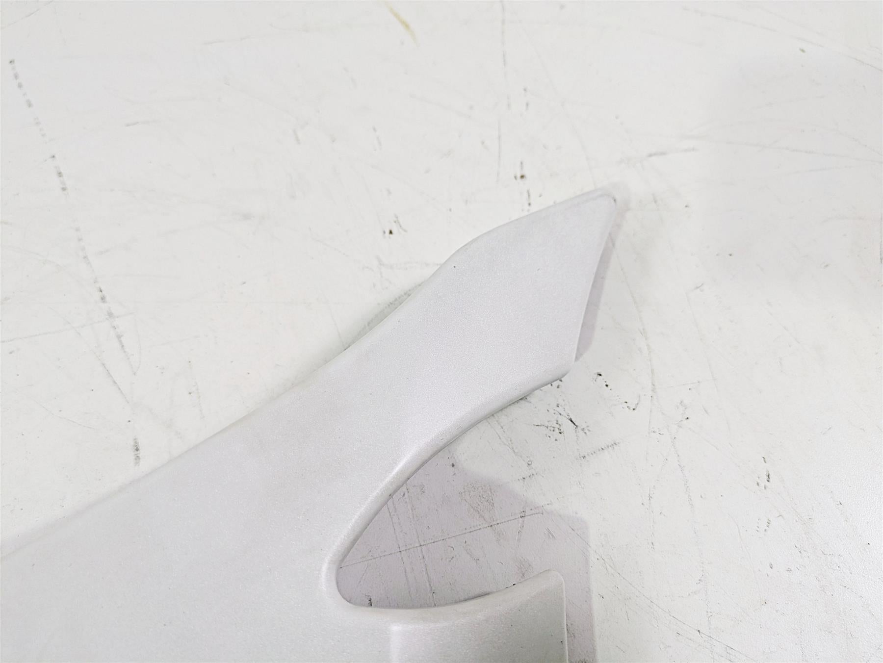2018 Indian Chieftain Limited Left Upper Side Cover Fairing White Pearl 5450242 {{ shop.shopifyCountryName }} - Mototech271