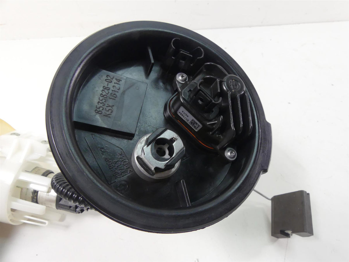 2015 BMW R1200RT K52 Fuel Gas Petrol Pump - Tested 1614835828 {{ shop.shopifyCountryName }} - Mototech271