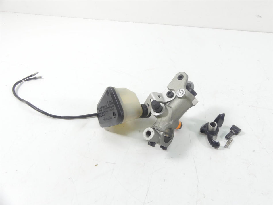 2013 Ducati Streetfighter 848 Brembo Front Radial Brake Master Cylinder 62440572 {{ shop.shopifyCountryName }} - Mototech271