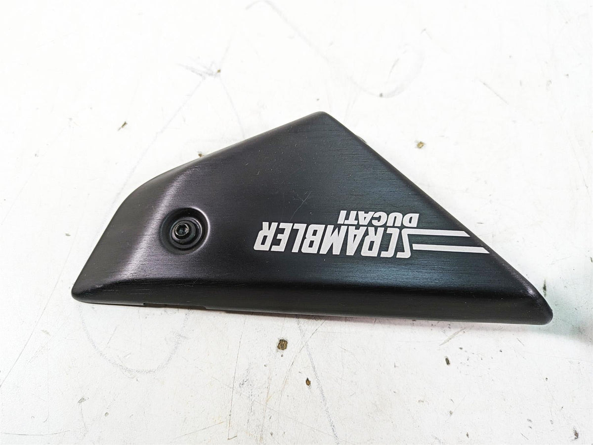 2020 Ducati Scrambler 1100 Sport Pro Fuel Tank Side Cover Fairing Set 4601G331AE {{ shop.shopifyCountryName }} - Mototech271