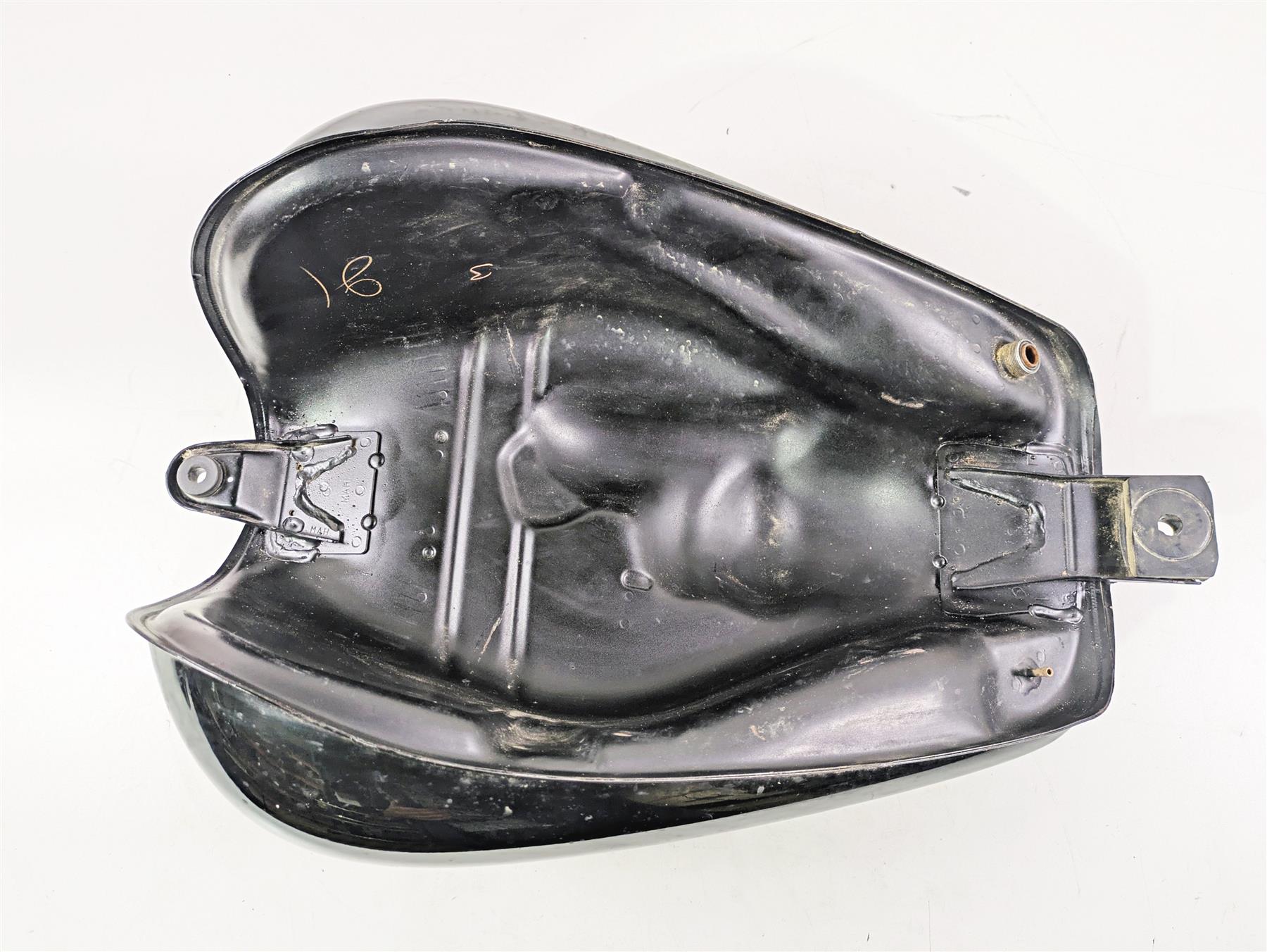 2000 Honda VT1100 Shadow Sabre Fuel Gas Petrol Tank - Dented 17520-MCK-A10 {{ shop.shopifyCountryName }} - Mototech271