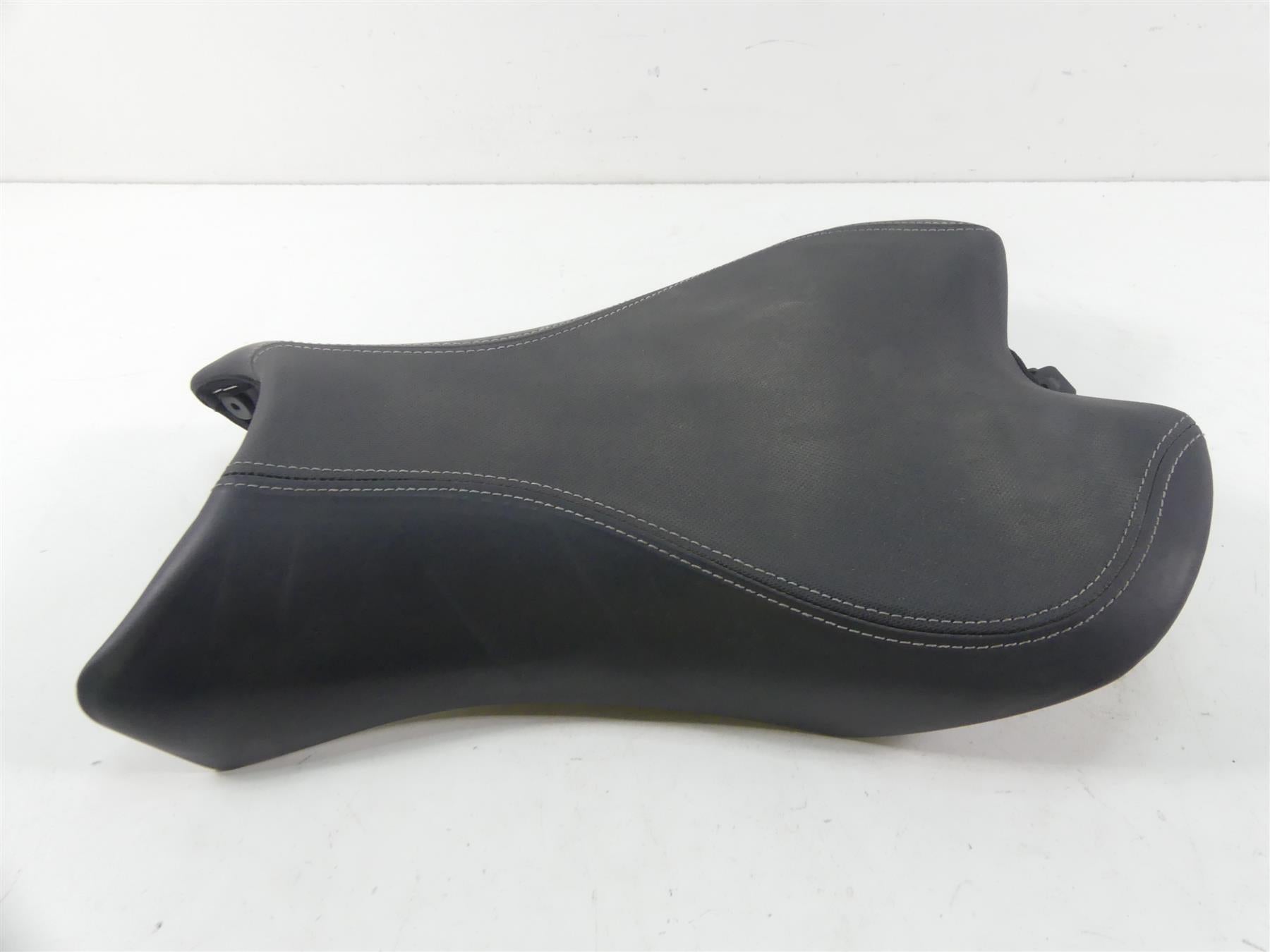 2018 Triumph Street Triple 765RS Front Rider Driver Seat Saddle T2308430 {{ shop.shopifyCountryName }} - Mototech271