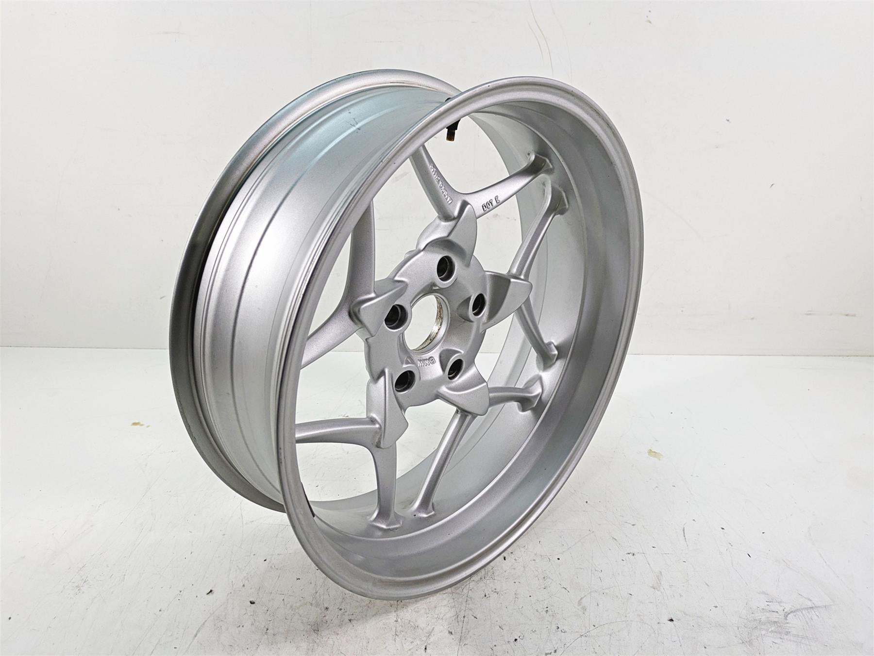2007 BMW R1200RT K26 Straight 17x5.5 Rear Wheel Rim 36317683070 {{ shop.shopifyCountryName }} - Mototech271
