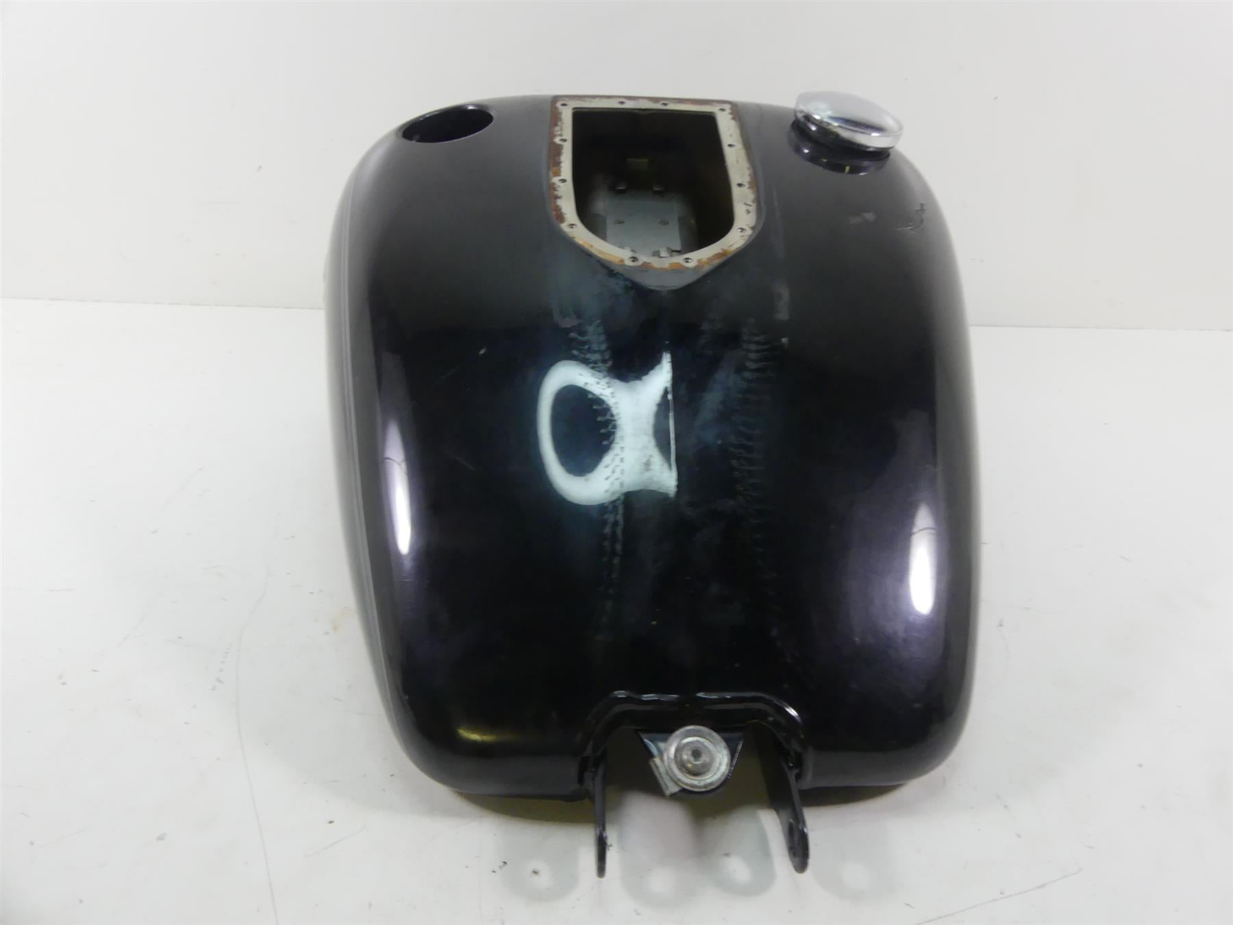 2005 Harley FXDWGI Dyna Wide Glide Fuel Gas Petrol Tank Reservoir -Read 61000705 {{ shop.shopifyCountryName }} - Mototech271