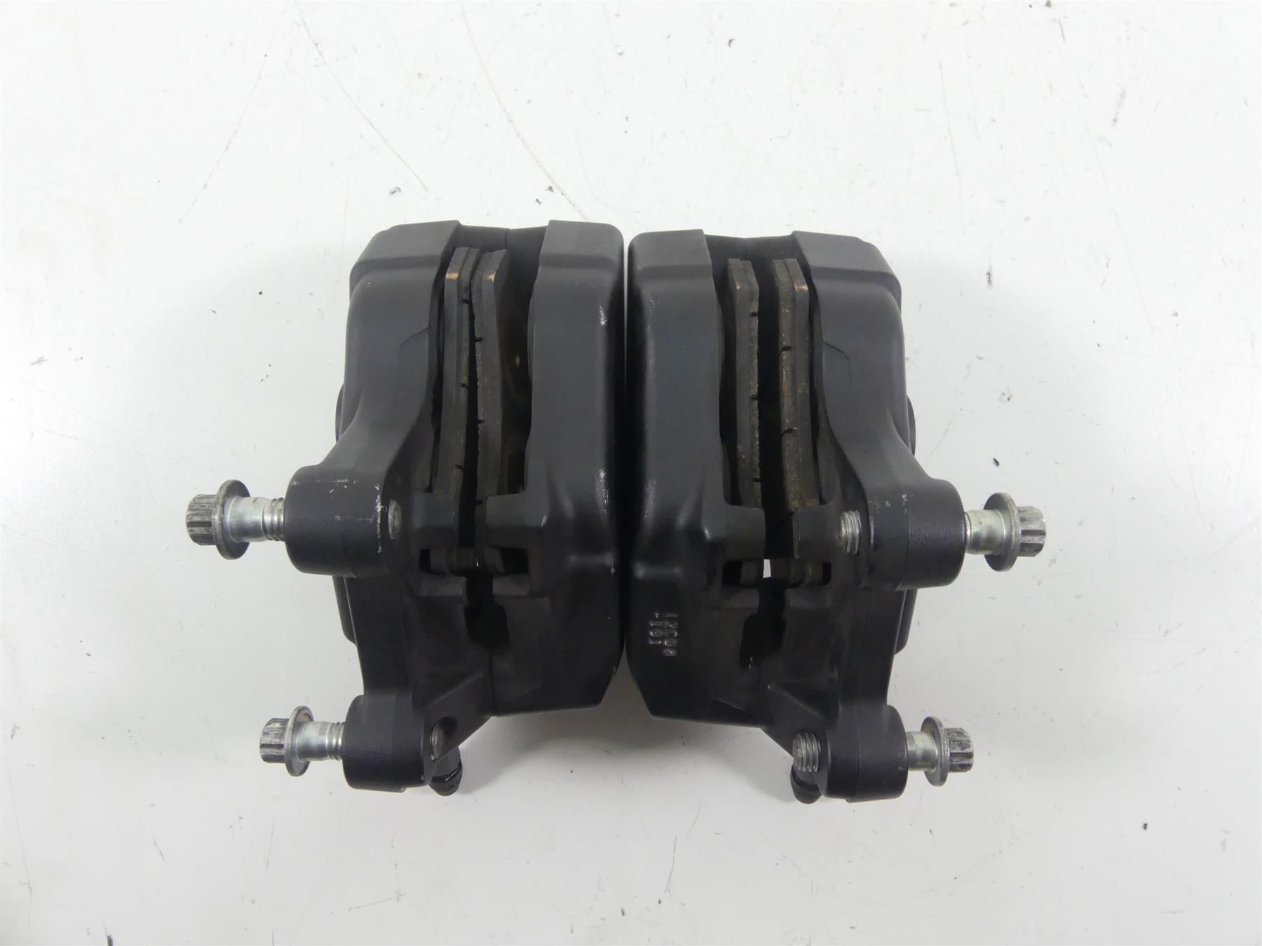 2012 Harley Touring FLHTK Electra Glide Brembo Front Brake Calipers 43027-08 {{ shop.shopifyCountryName }} - Mototech271