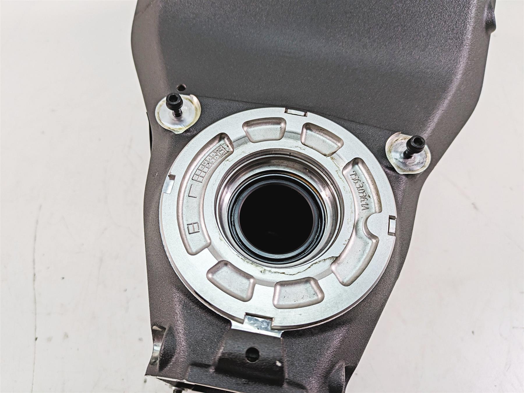2016 Ducati Panigale 1299 S Straight Main Frame Chassis Airbox With Clean Texas Title - 47022051CA {{ shop.shopifyCountryName }} - Mototech271
