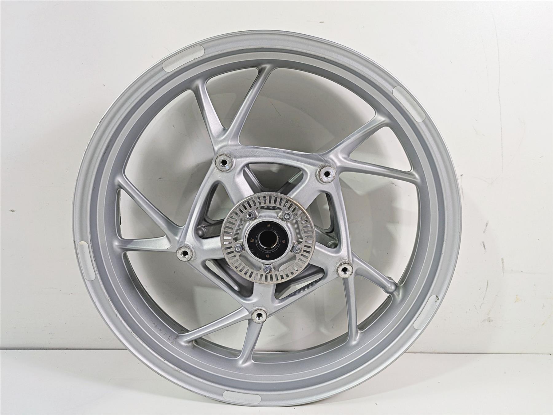 2016 BMW R1200RT K52 Straight 17x3.5 Front Wheel Rim - Read 36318538086 {{ shop.shopifyCountryName }} - Mototech271