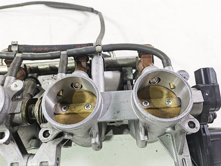 2007 Suzuki GSXR600 Mikuni Throttle Body Bodies FOR PARTS 13405-01H00 13405-01H02 {{ shop.shopifyCountryName }} - Mototech271