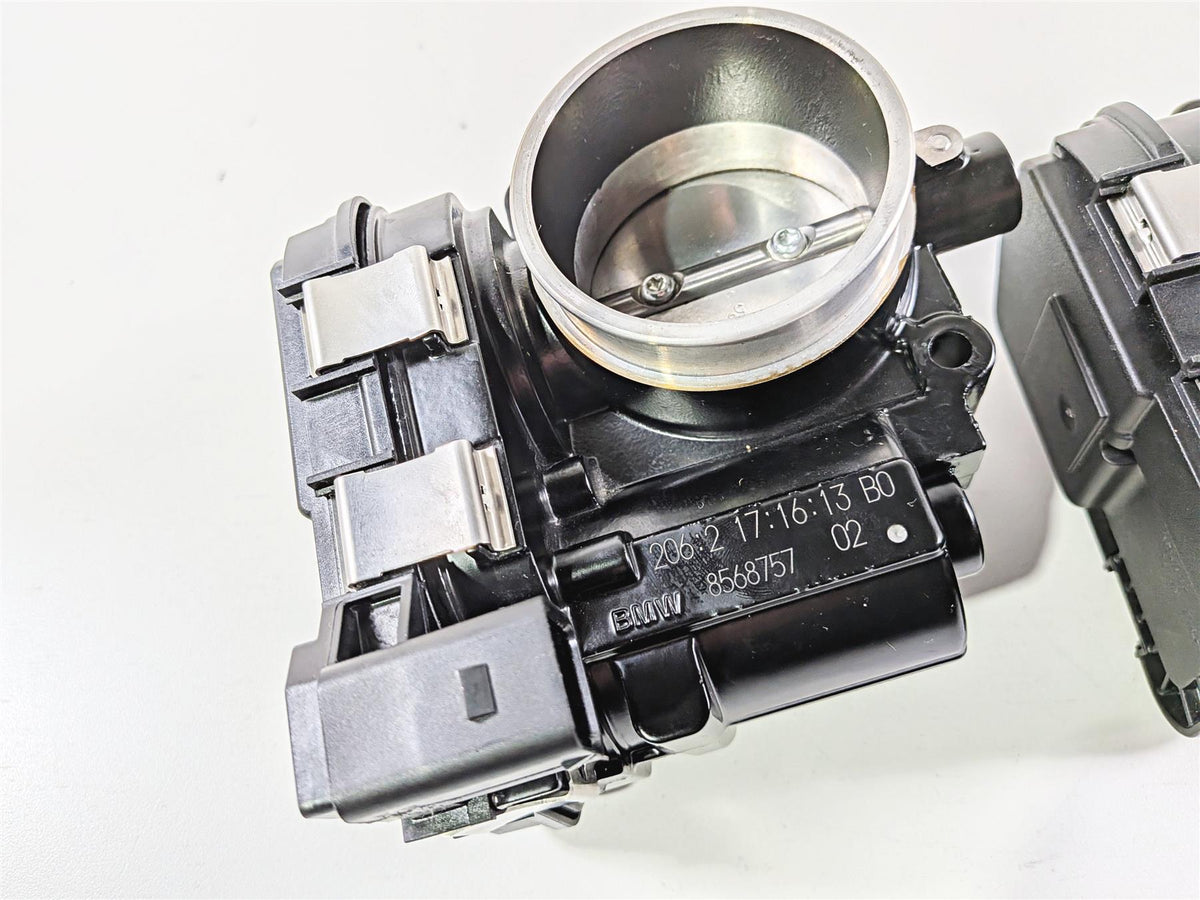 2023 BMW R1250RT RTP K52 Left Right Black Throttle Body Set 13548568757 {{ shop.shopifyCountryName }} - Mototech271