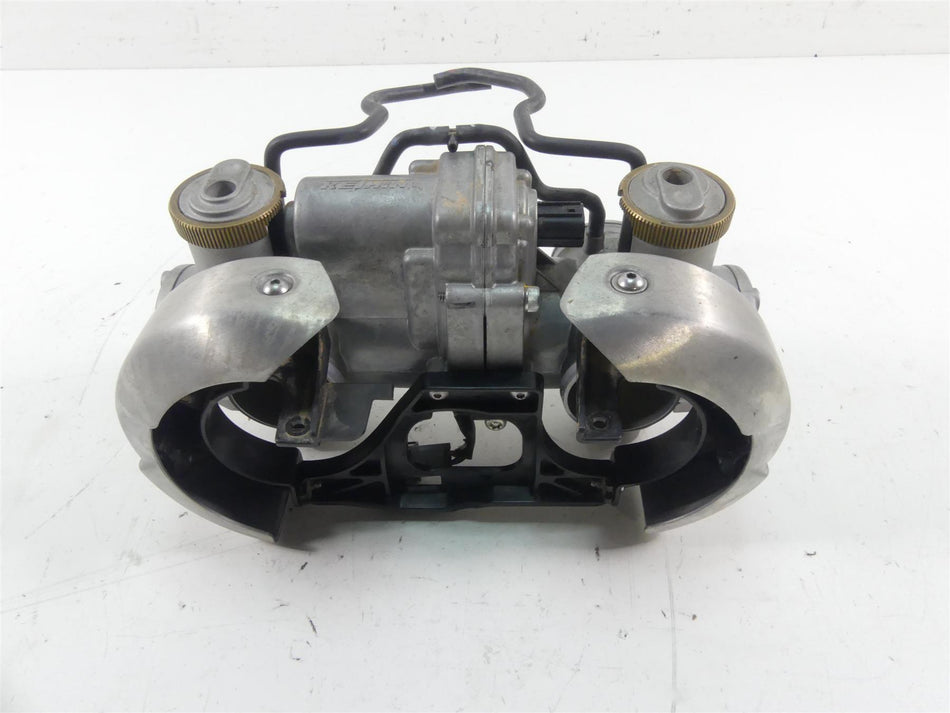2017 Triumph Thruxton 1200 R Throttle Body Fuel Injection T1240285 {{ shop.shopifyCountryName }} - Mototech271