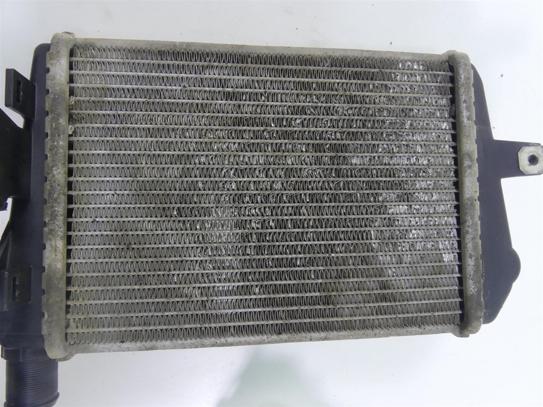 2019 BMW R1250GS K50 Right Radiator Reservoir Set - No Leaks 17118546416 {{ shop.shopifyCountryName }} - Mototech271
