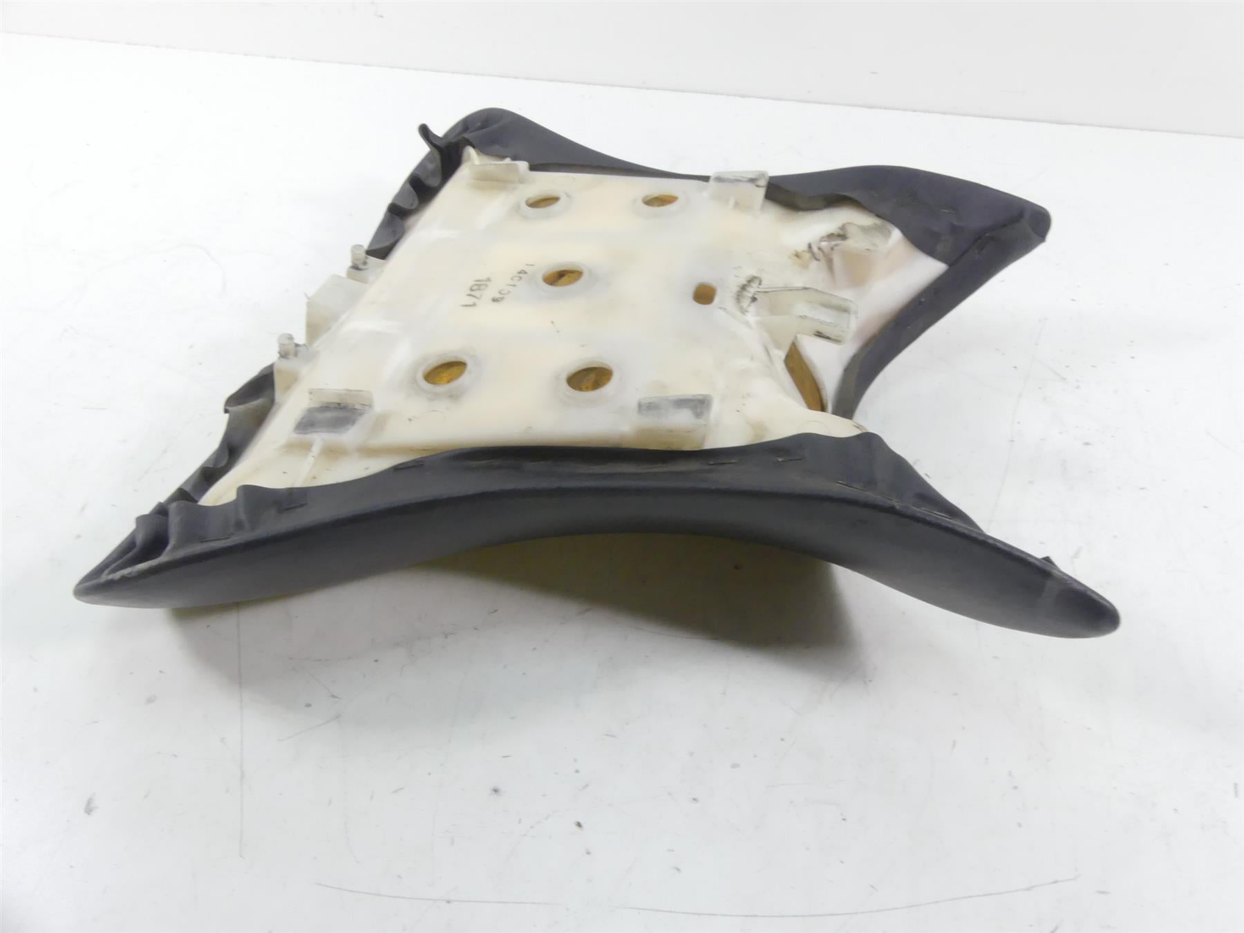 2001 Kawasaki ZX600J2 ZX6R Ninja Front Rider Driver Saddle Seat 53001-1871 {{ shop.shopifyCountryName }} - Mototech271