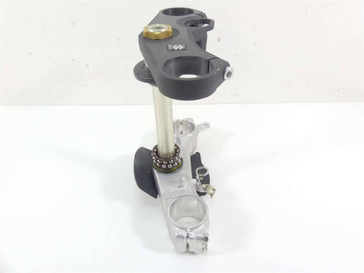 2022 Suzuki GSXR750 Upper Lower Triple Tree Clamp Set 51311-01H00 51410-01H10 {{ shop.shopifyCountryName }} - Mototech271