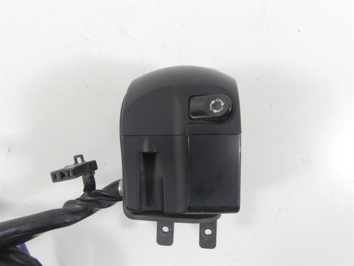 2015 Victory Cross Country Tour Left Hand Turn Signal Control Switch 4012119 {{ shop.shopifyCountryName }} - Mototech271