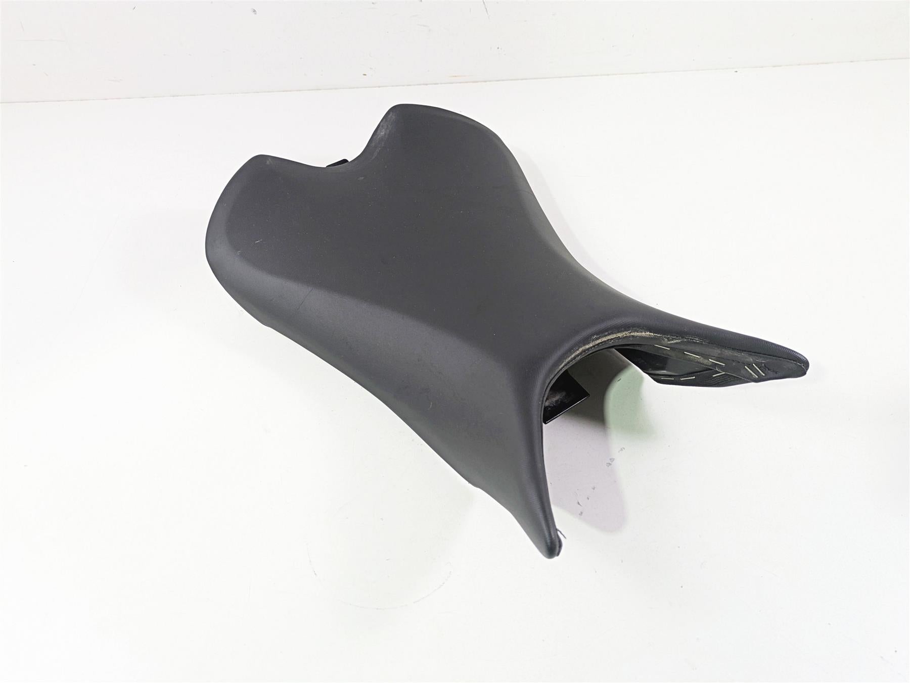 2024 Triumph Street Triple 765 R Front Rider Driver Seat Saddle T2310815 {{ shop.shopifyCountryName }} - Mototech271
