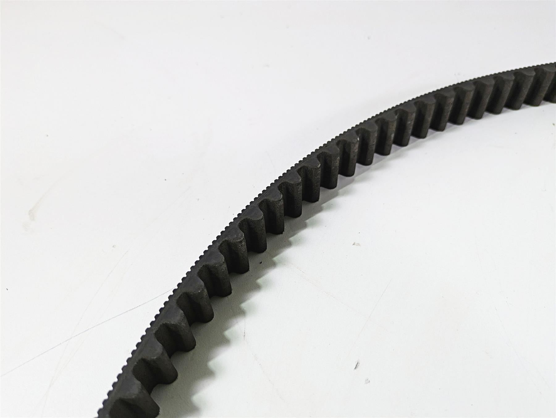 2018 Harley Softail FXFBS Fat Bob Main Drive Belt 24Mm 134T 40000018 {{ shop.shopifyCountryName }} - Mototech271