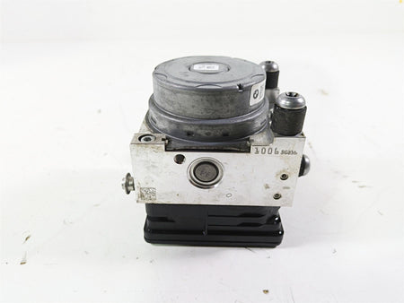 2016 BMW R1200GS GSW K50 Abs Brake Pump Module 8561704 {{ shop.shopifyCountryName }} - Mototech271