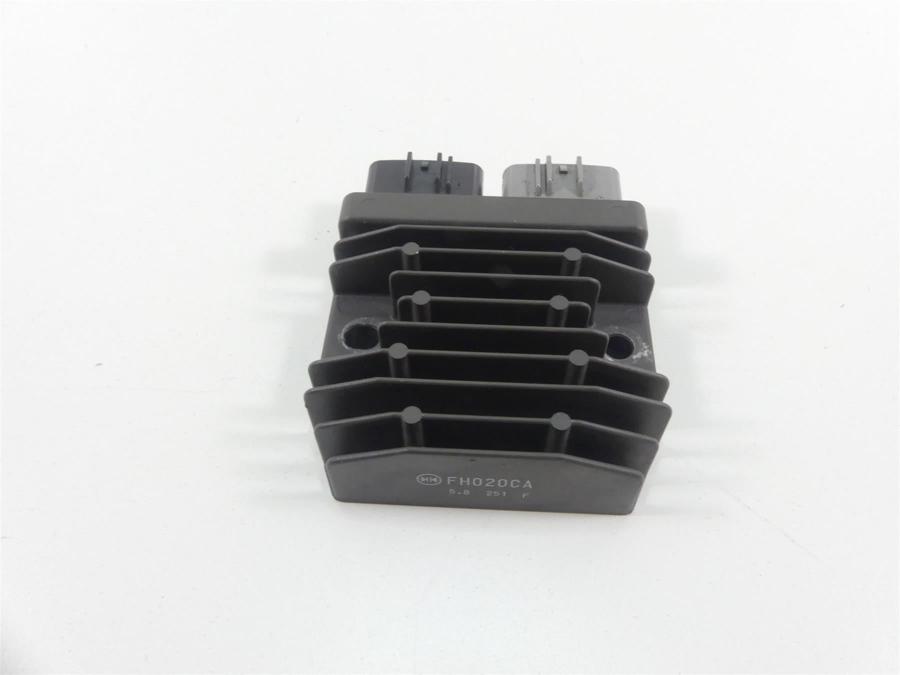 2016 BMW S1000XR K49 Rectifier Voltage Regulator FH020CA 12317718422 {{ shop.shopifyCountryName }} - Mototech271