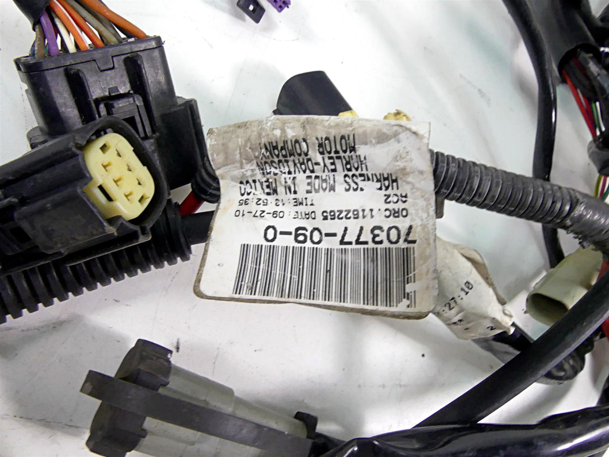 2011 Harley Touring FLTRX Road Glide Main Wiring Harness Abs - Read 70127-10A {{ shop.shopifyCountryName }} - Mototech271
