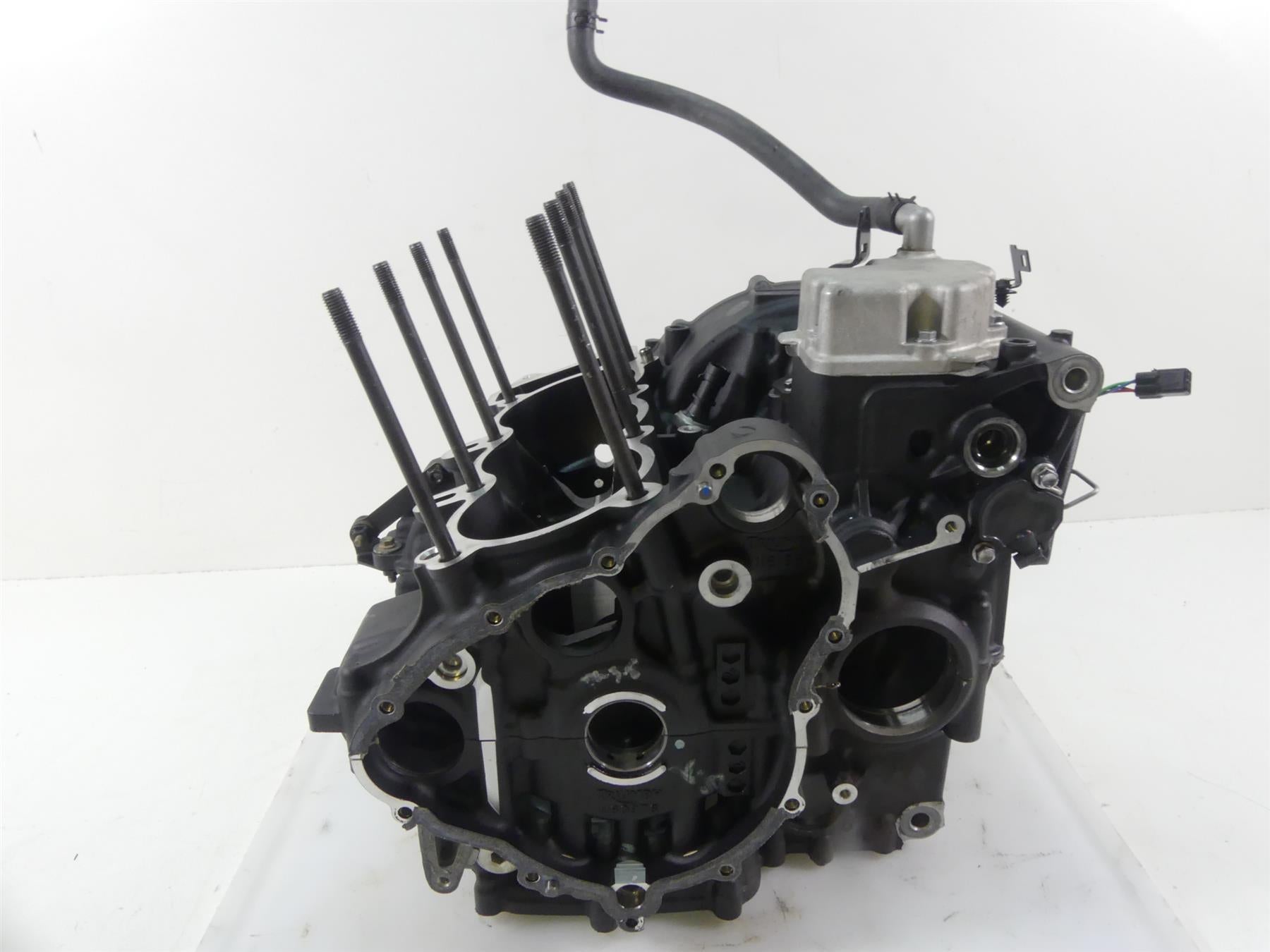 2019 Triumph Street Triple 765R Engine Crank Case Crankcase T1160976 {{ shop.shopifyCountryName }} - Mototech271