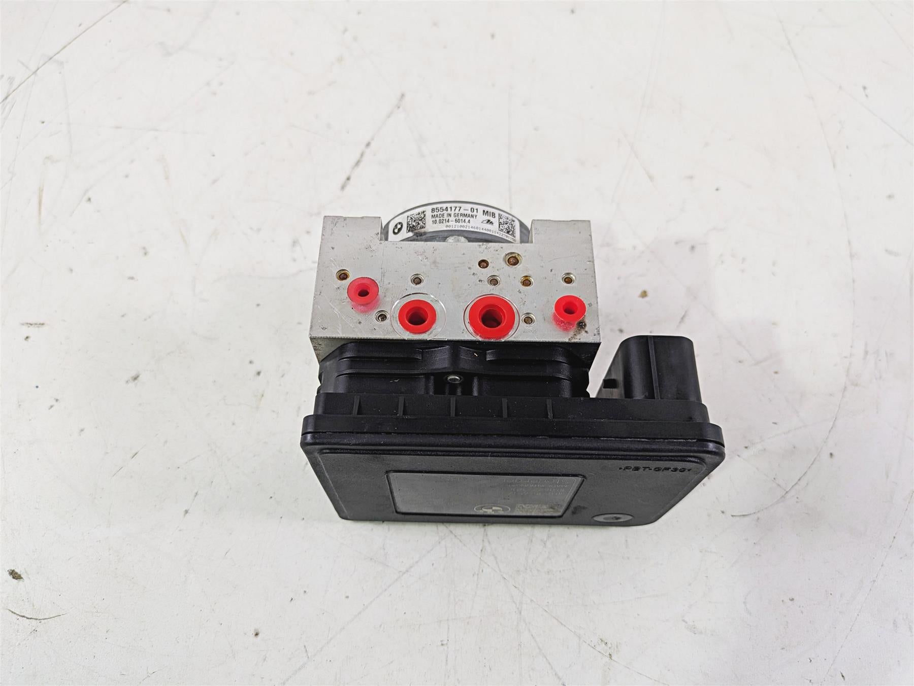 2015 BMW K1600 GT K48 Abs Brake Pump Unit Module 8554177 34518526235 {{ shop.shopifyCountryName }} - Mototech271