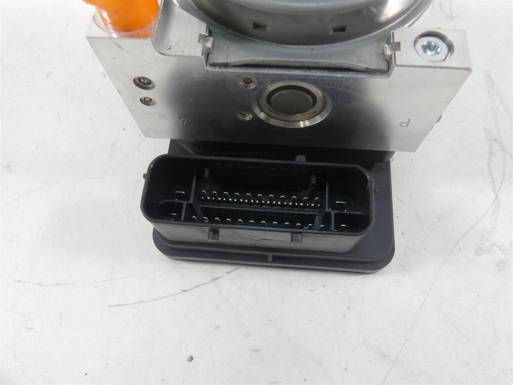 2017 BMW R1200GS GSW K50 Abs Brake Pressure Pump Module Unit 34518566956 8566955 {{ shop.shopifyCountryName }} - Mototech271