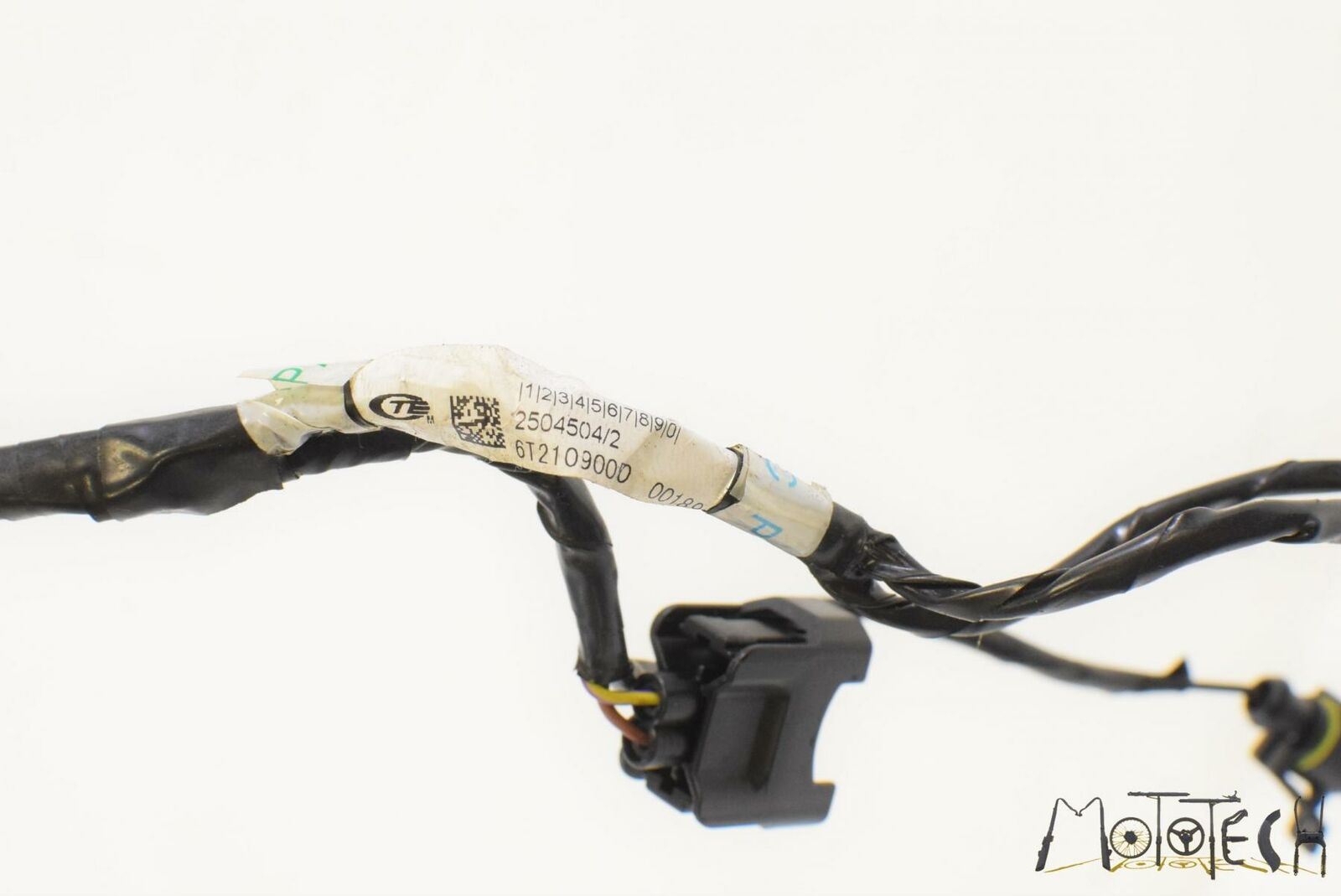 2012 Triumph 1050 Speed Triple Engine EFI Wiring Harness NO CUTS T2504504 {{ shop.shopifyCountryName }} - Mototech271