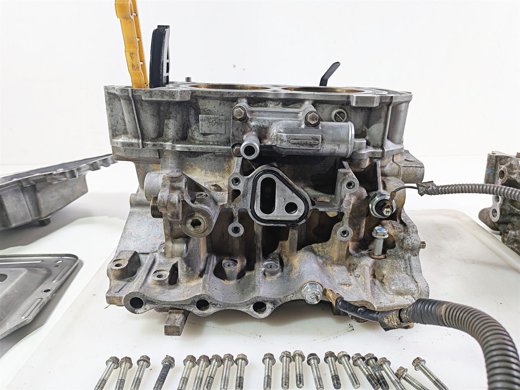 2022 Kawasaki Teryx KRX KRF 1000 SE Crankcase + Pistons & Oil Pan 14101-0042 {{ shop.shopifyCountryName }} - Mototech271