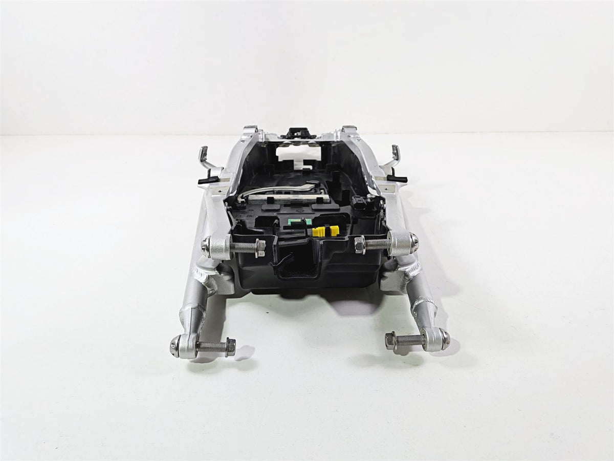 2019 Triumph Speed Triple RS 1050 Straight Subframe & Inner Fender T2079742 {{ shop.shopifyCountryName }} - Mototech271
