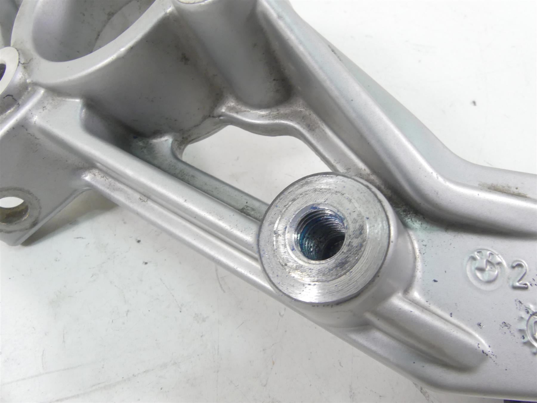 2003 BMW R1150 GS R21 Left Front Rider Driver Footpeg Foot Peg Mount 46712335597 {{ shop.shopifyCountryName }} - Mototech271