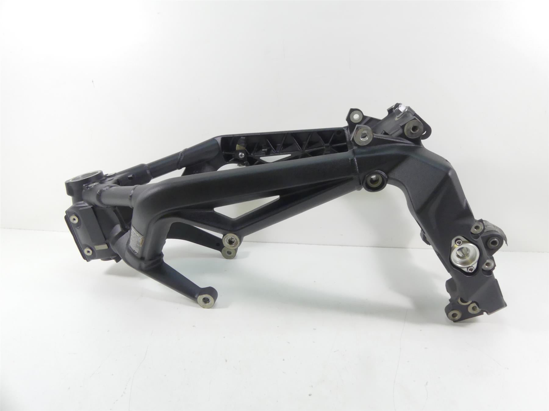 2019 Triumph Street Triple 765R Straight Main Frame Chassis - Slvg T2072542 {{ shop.shopifyCountryName }} - Mototech271