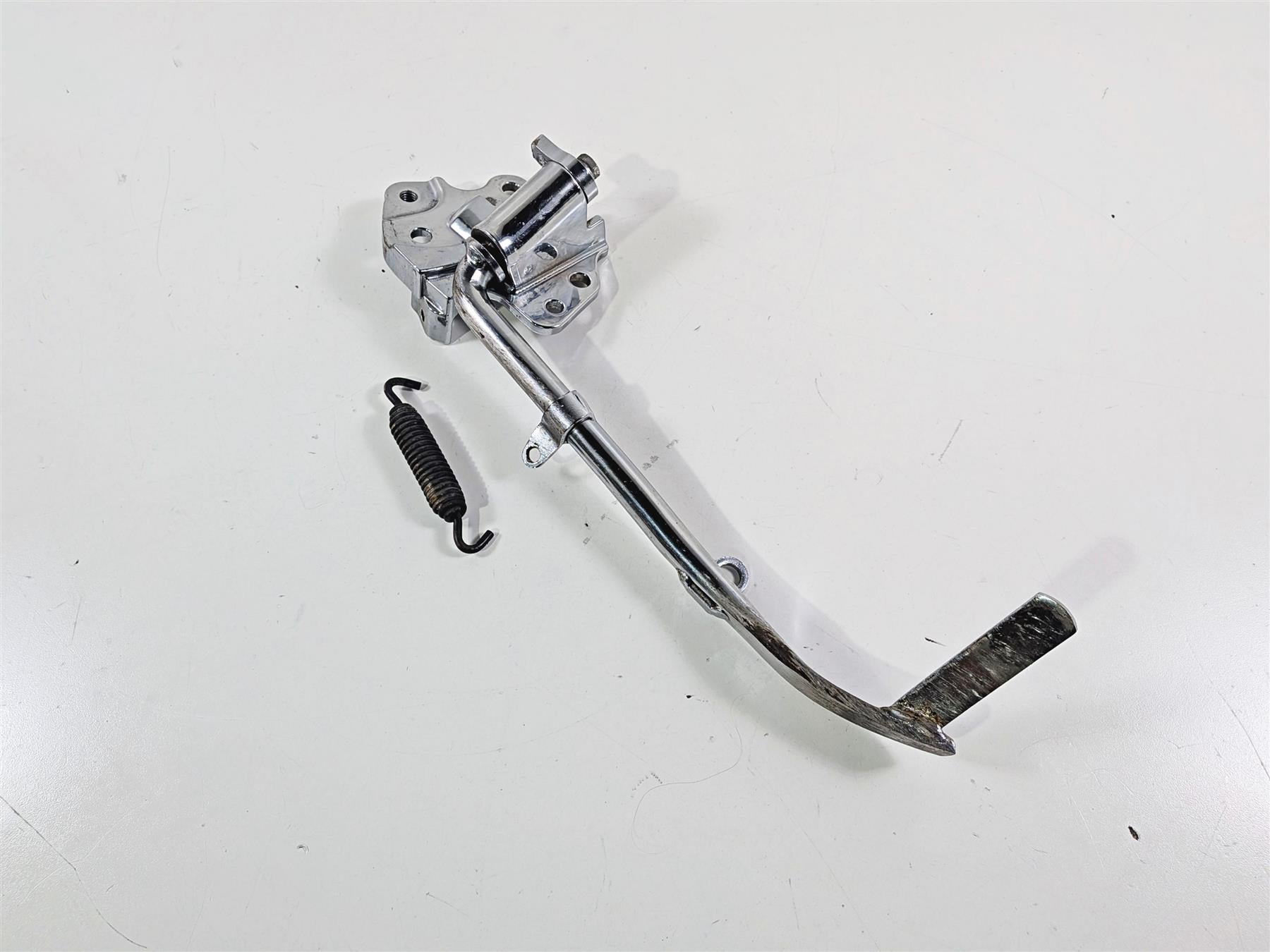 2020 Harley Touring FLTRK Road Glide Side Kick Jiffy Stand Kickstand 50075-07A {{ shop.shopifyCountryName }} - Mototech271