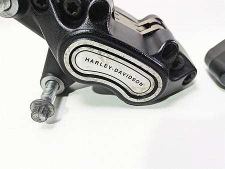 2019 Harley Softail FXDR 114 Front Brake Caliper Set 41300095 41300205 {{ shop.shopifyCountryName }} - Mototech271
