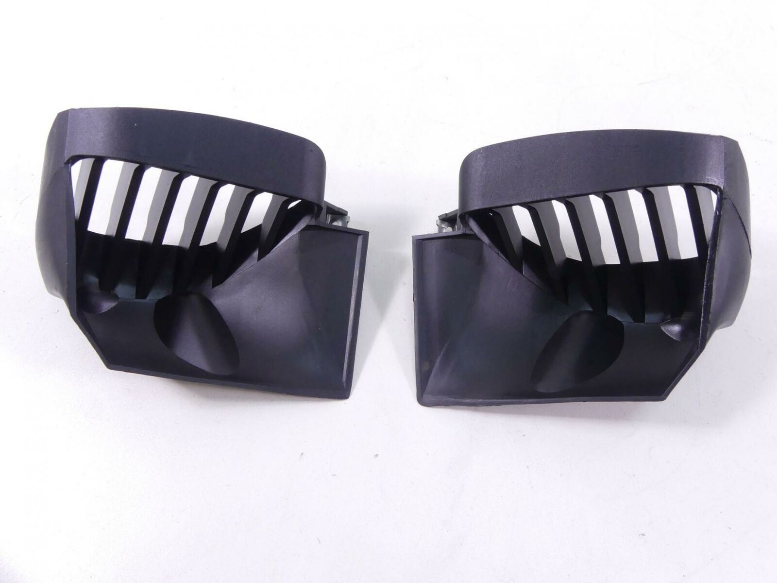 2002 BMW R1200 C Oil Cooler Radiator Set 17211342207 17211342208 {{ shop.shopifyCountryName }} - Mototech271