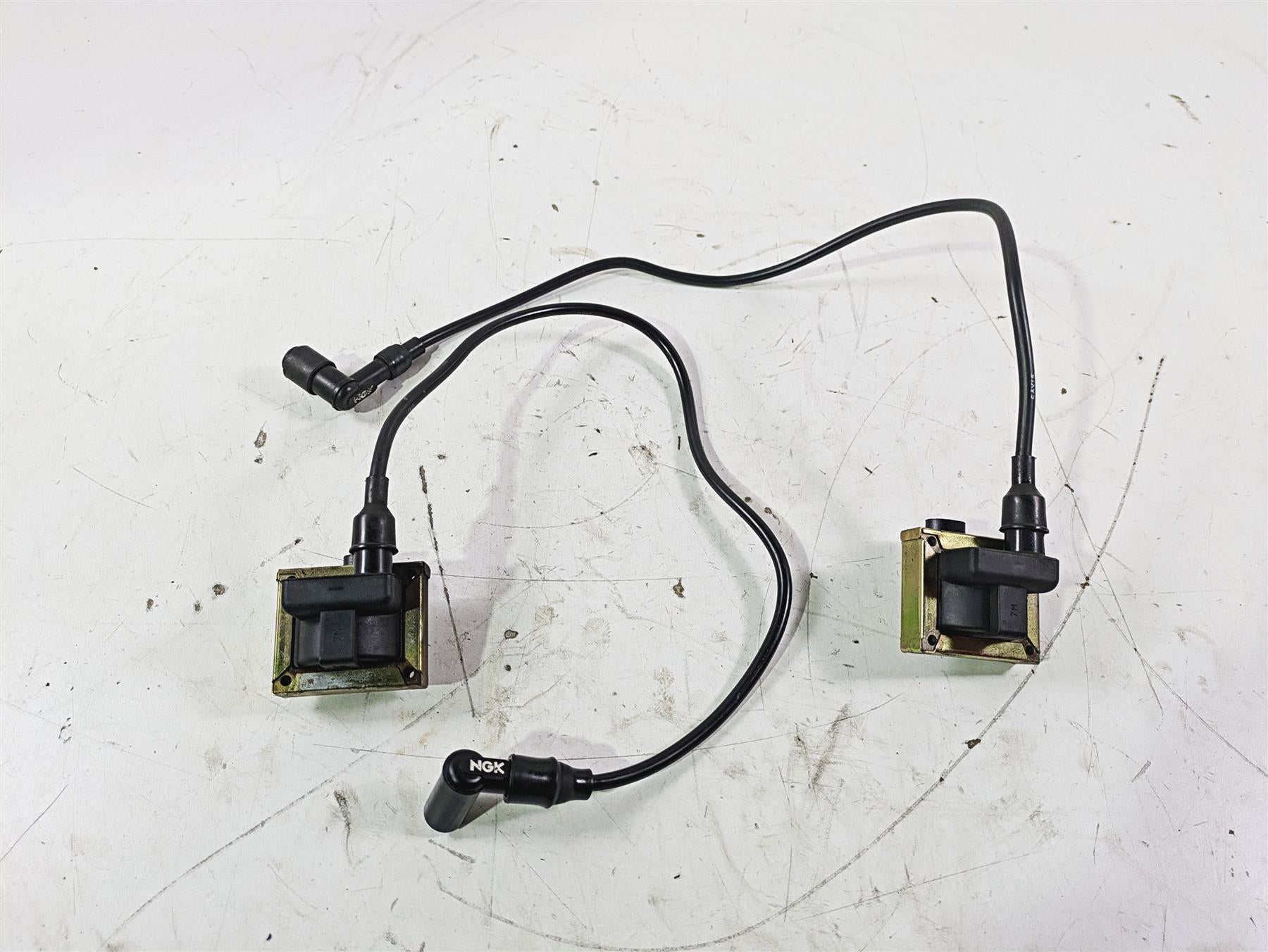 1998 Moto Guzzi California 1100 EV Ignition Coil + Wires & Plugs Set GU30716500 {{ shop.shopifyCountryName }} - Mototech271