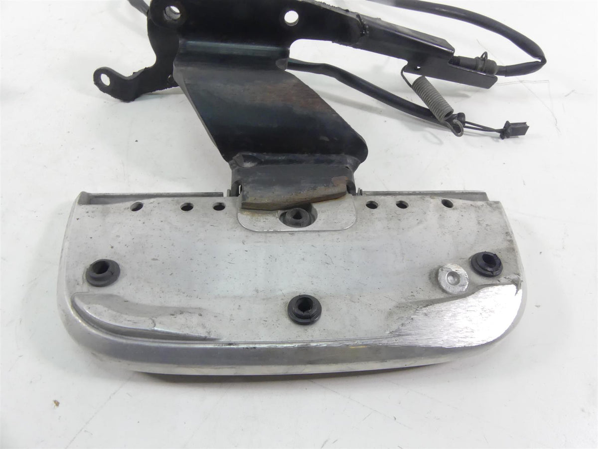 2003 Honda VTX1800R Right Front Floor Board & Brake Pedal Set 50615-MCV-000 {{ shop.shopifyCountryName }} - Mototech271